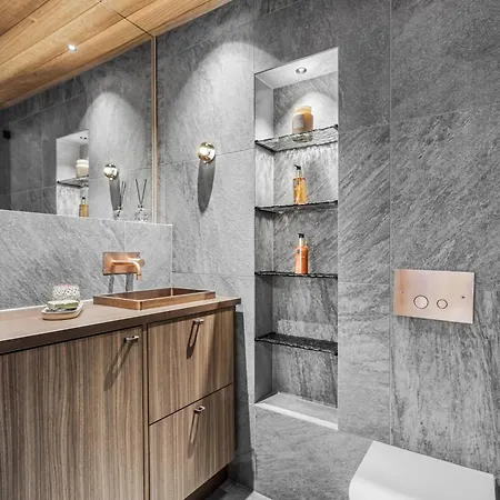 North Amber 22a By Hilla *